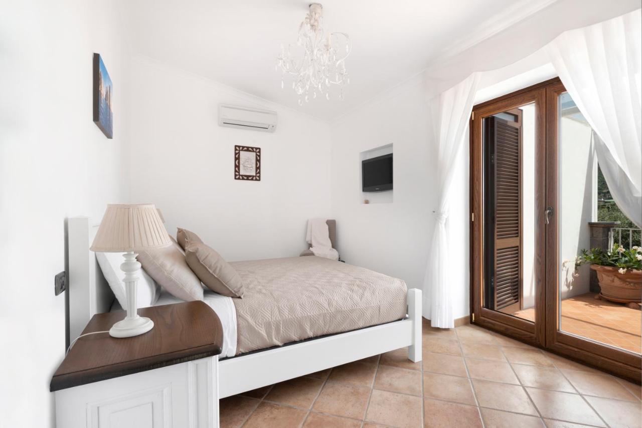 Villa Anna - De Vivo Realty П'яно-ді-Сорренто Екстер'єр фото