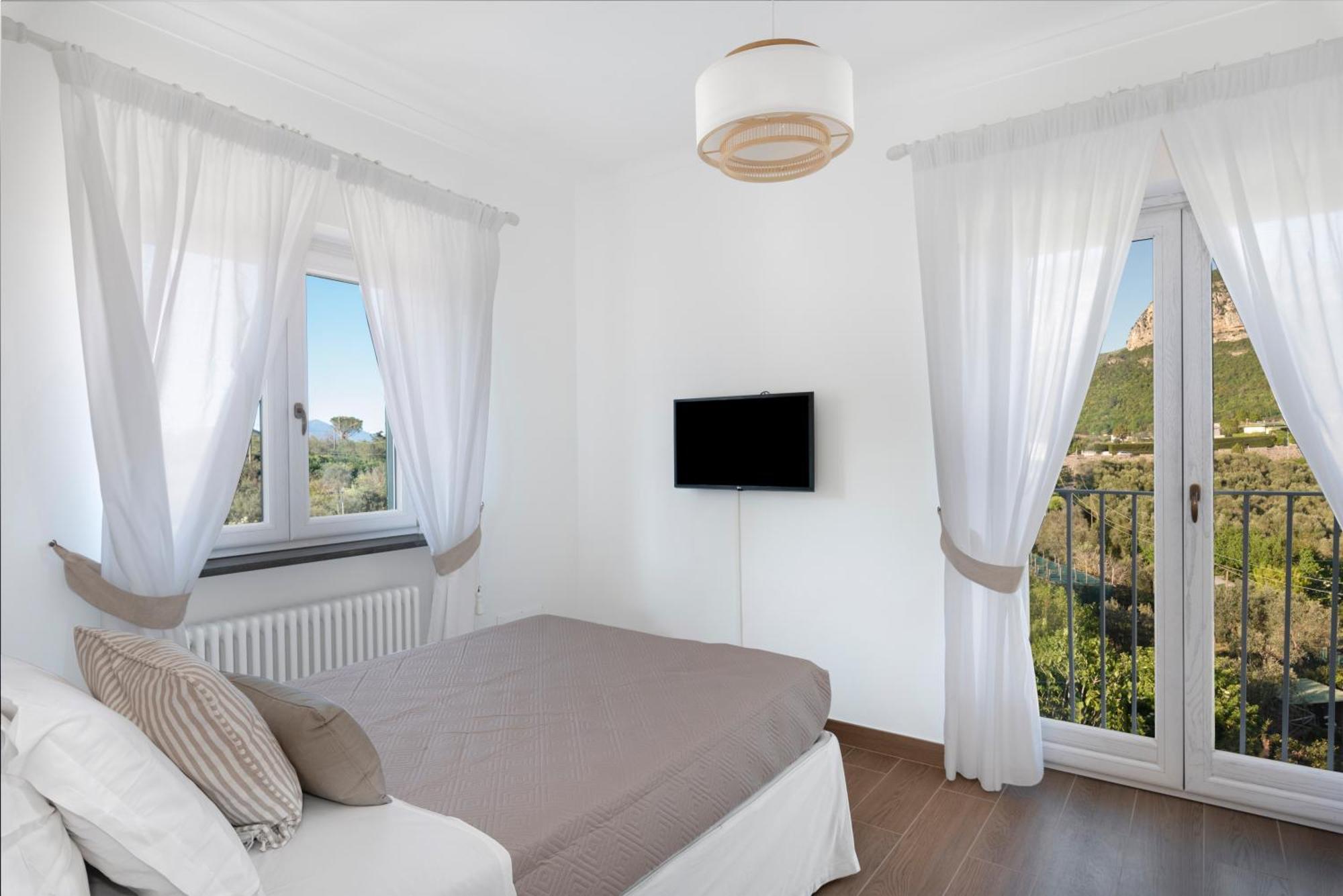 Villa Anna - De Vivo Realty П'яно-ді-Сорренто Екстер'єр фото